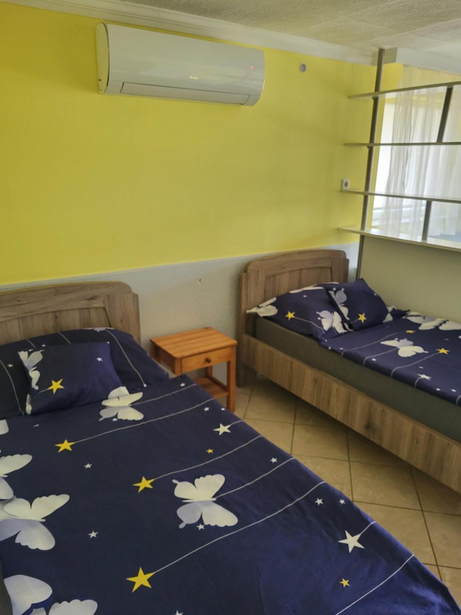 Apartmán Napsugar Vendeghaz Tiszaújváros Pokoj fotografie